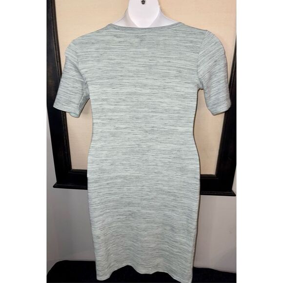 LuLaRoe Julia Dress - Picture 6 of 6